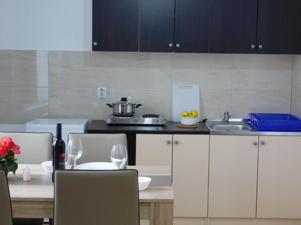 Apartments Mateo Загреб Экстерьер фото